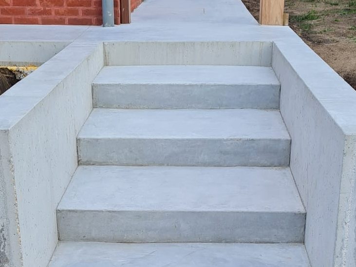 Betonnen trap